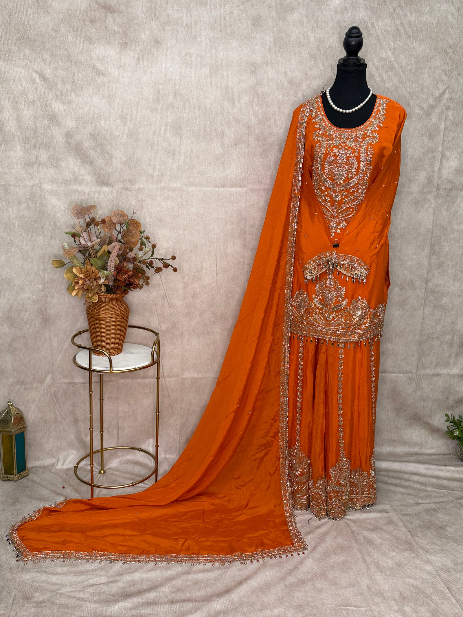 Orange pure hand work suit